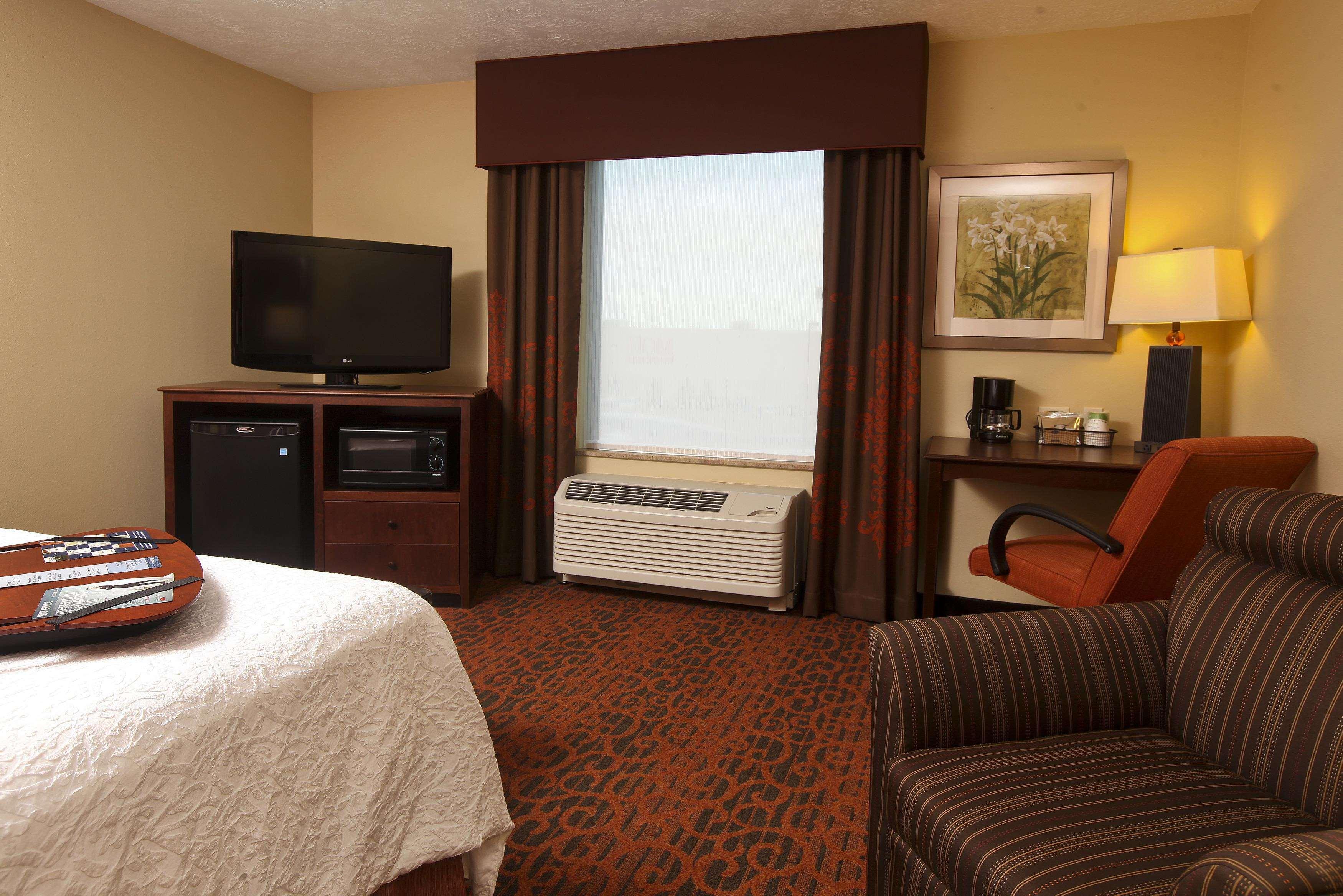 Hampton Inn & Suites Fargo Medical Center Eksteriør bilde