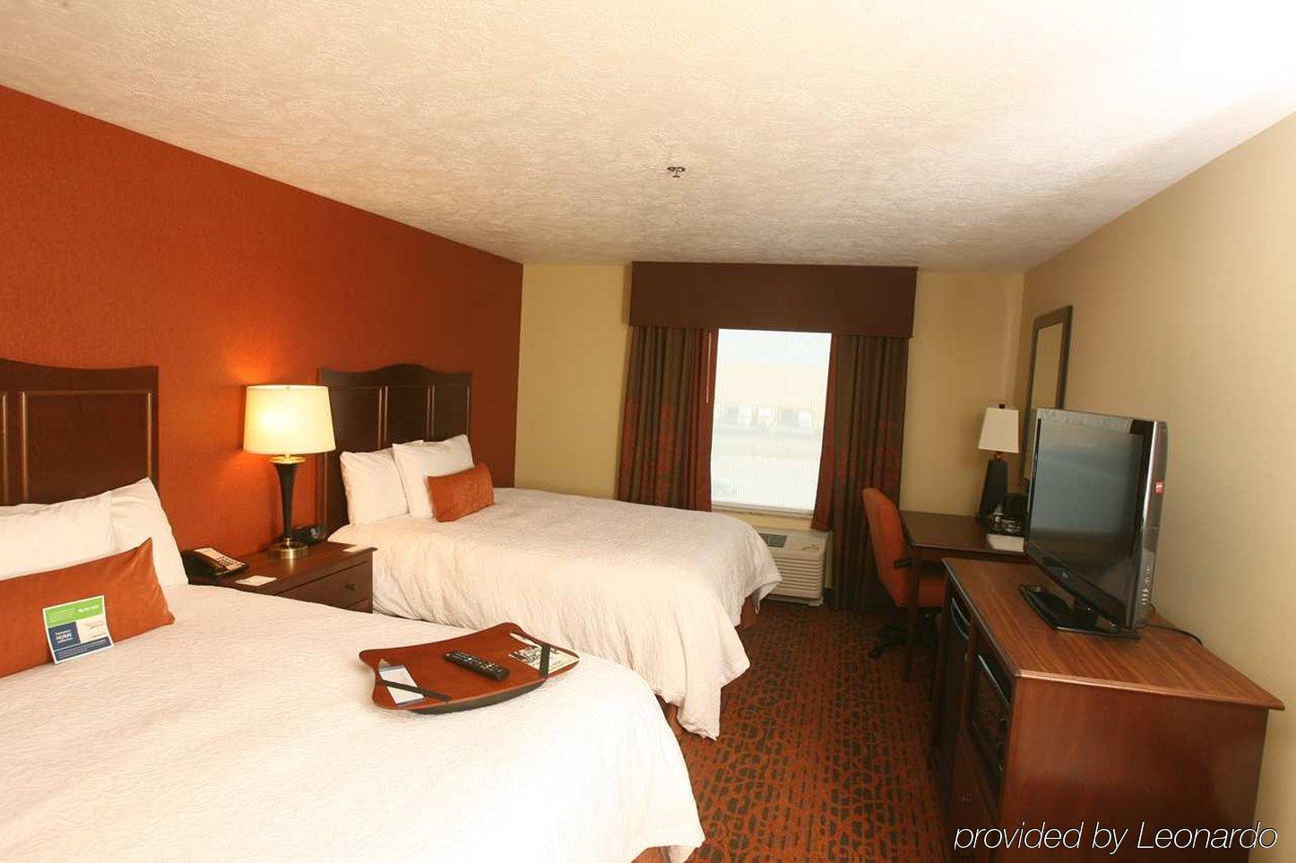 Hampton Inn & Suites Fargo Medical Center Rom bilde