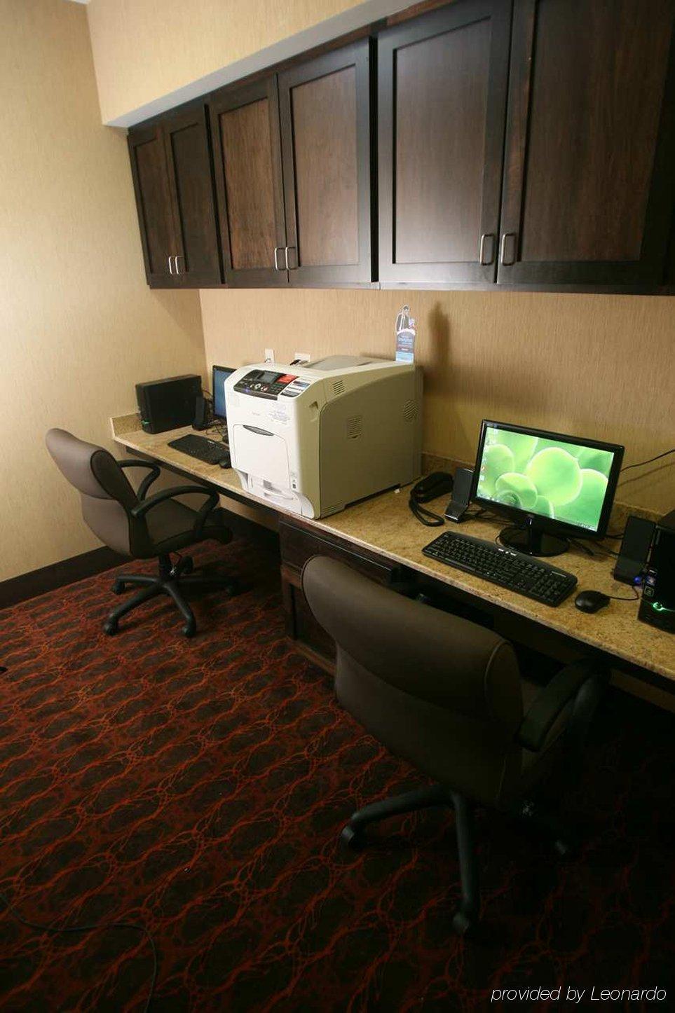 Hampton Inn & Suites Fargo Medical Center Business bilde